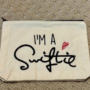 New Taylor Swift Cosmetic Makeup Bag With Zipper I'm A Swiftie